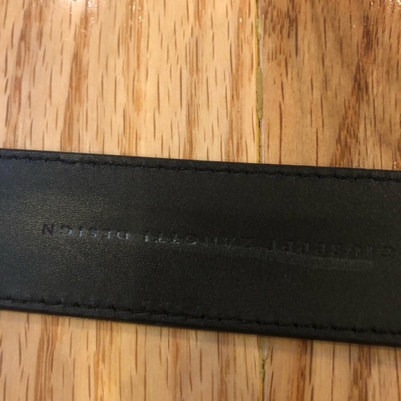 Giuseppe zanotti - Picture 3 of 5